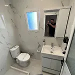 Blue Balcony 호텔 3*