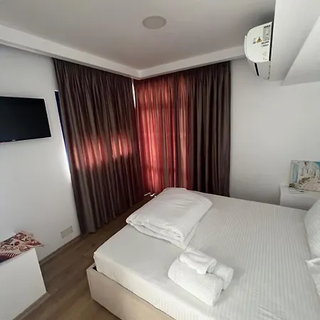 Blue Balcony 3* Голем