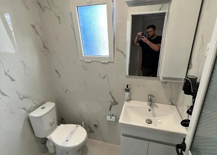 Blue Balcony Hotel 3*