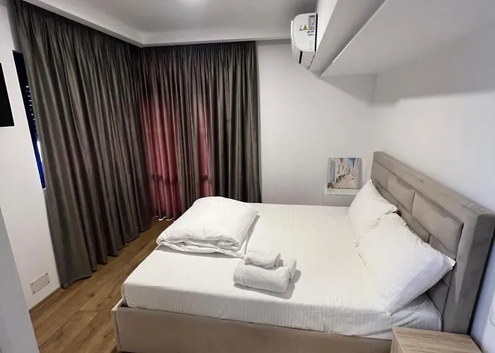 Hotel Blue Balcony Golem (Tirana)