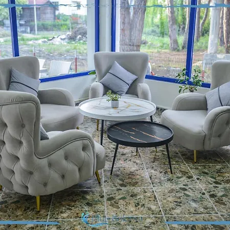 Hotel Blue Balcony Golem (Tirana)