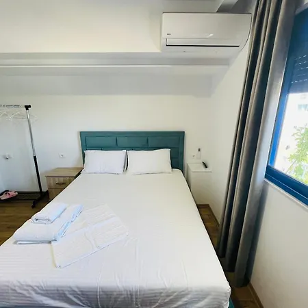 Hotell Blue Balcony Golem (Tirana)